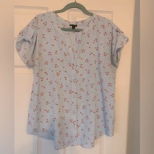 Cute Ann Taylor blouse!